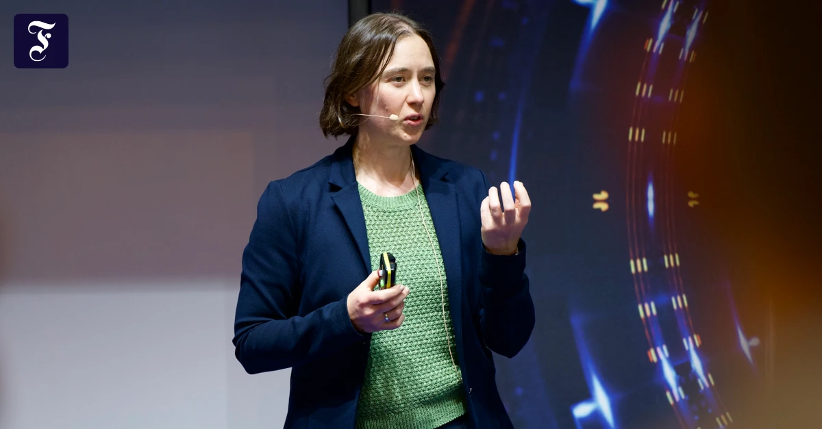 Quantum computers: Why do they need their own software?