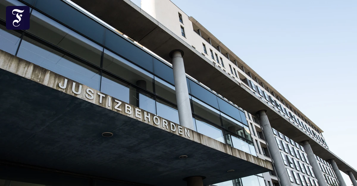 Kassel Regional Court orders knife attacker to be permanently committed to ...